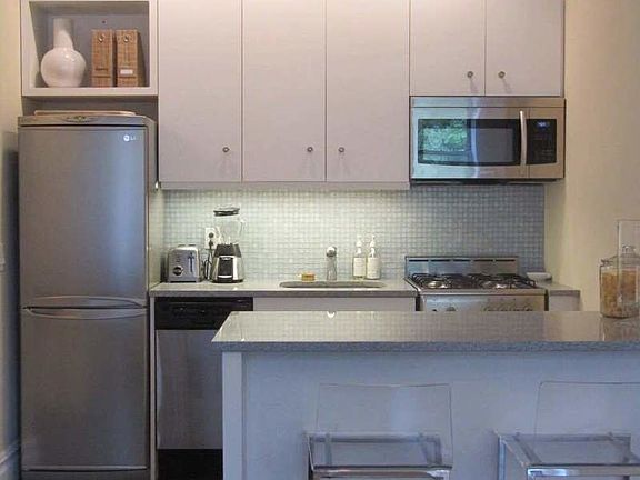 5th image of 41 Grove St #5BN