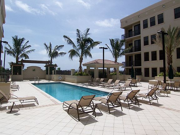 Luxury Pool Area