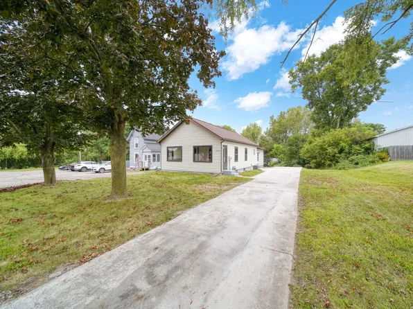 2718 Page Ave, Jackson, MI 49203