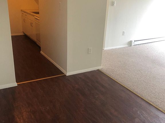 2nd image of 10 S Federal St APT 20