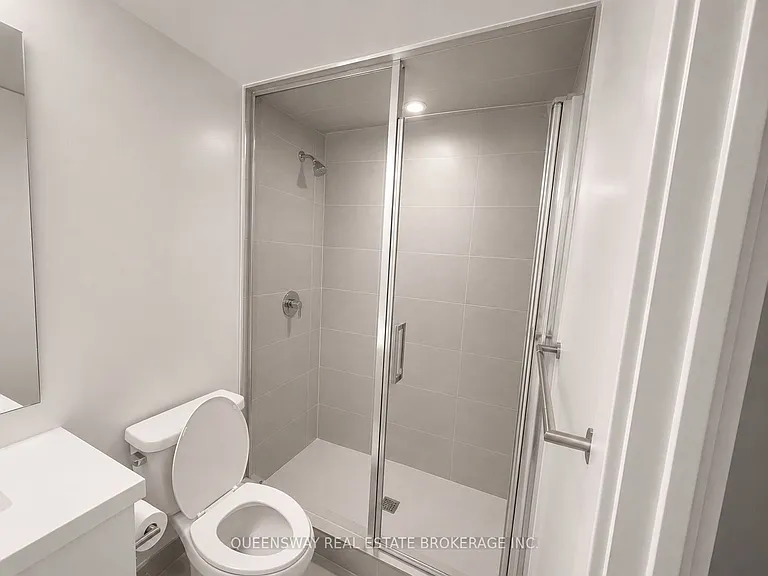 2550 Simcoe St N #1519 — Photo 12