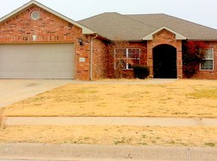 1109 SE Phoenix St, Bentonville, AR 72712