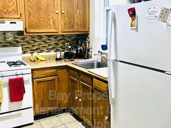 5th image of 1743 W Diamond St Floor 2