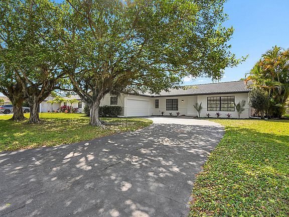 4th image of 9000 NW 21st Street
