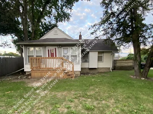 20908 Waldron St, Farmington Hills, MI 48336