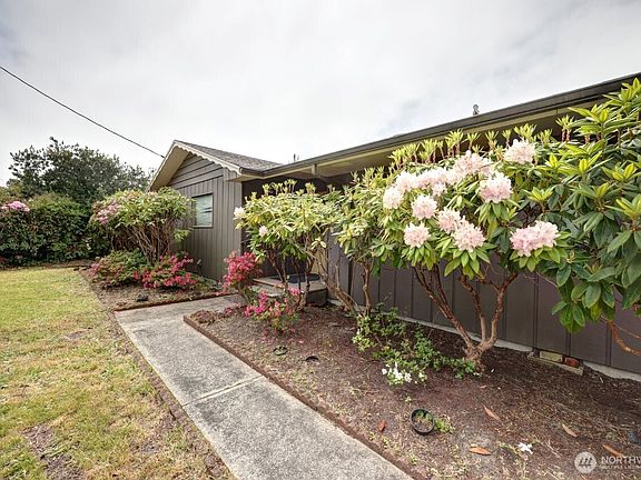 3rd image of 30011 J Place