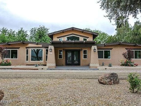 5th image of 1023 E Buena Vista Dr