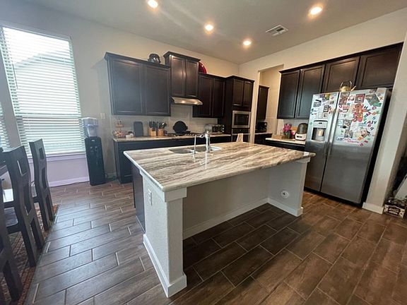 5th image of 1511 Sanibel