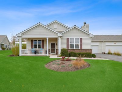 672 N Falls Cir, Hampshire, IL, 60140