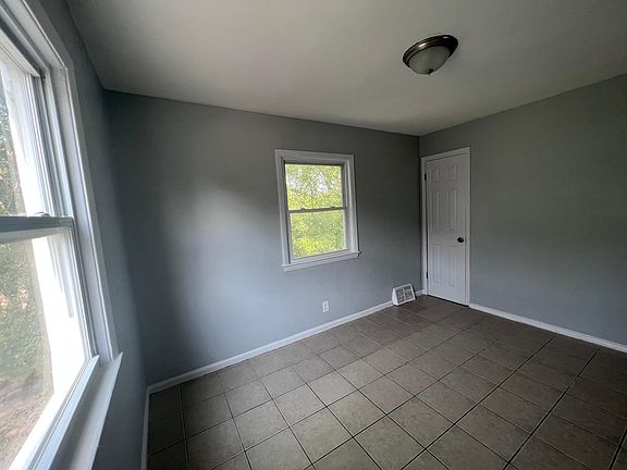 4th image of 5969 N 62nd St #5969
