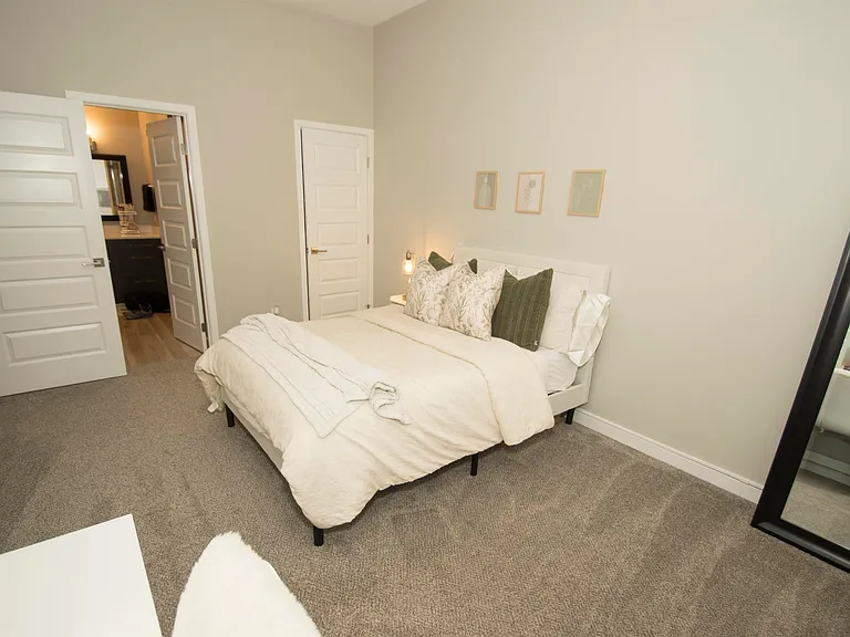 113 W Wayne St #404 — Photo 15