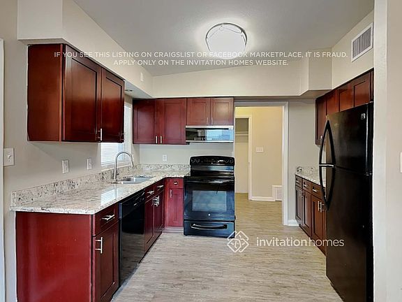 5th image of 1790 Viburnum Ln