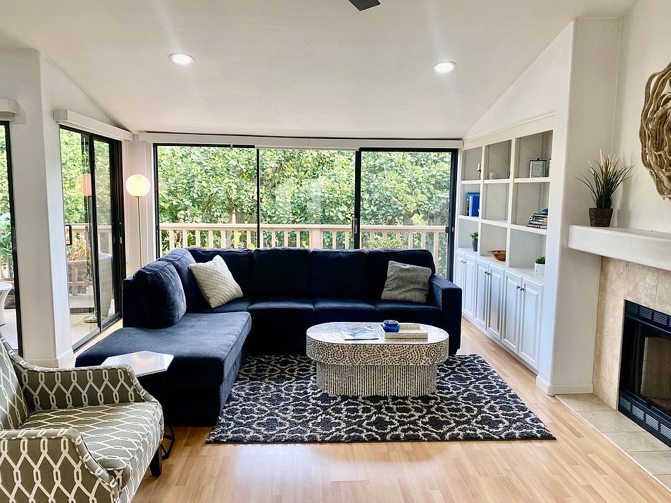 1st image of 539 S Sierra Ave #18
