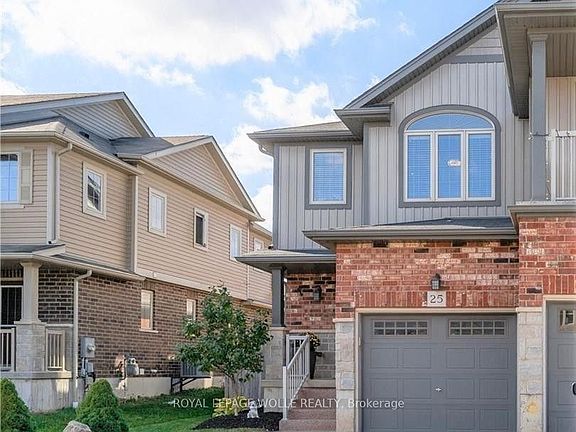 3rd image of 25 Machado St