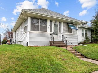 2829 Arlington Ave, Davenport, IA