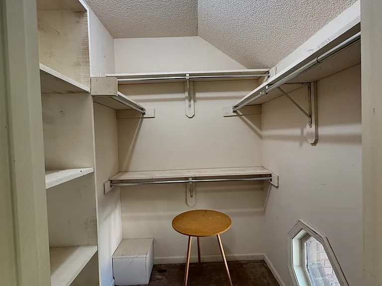 2025 Mount Badon Ln — Photo 35