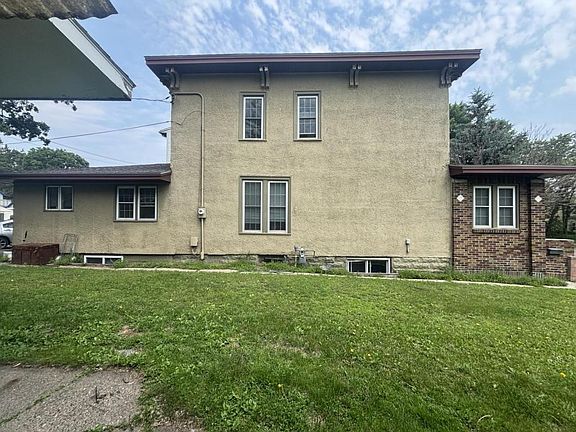2nd image of 419 5th Ave S