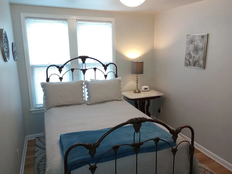 117 N 35th St #1 — Photo 9