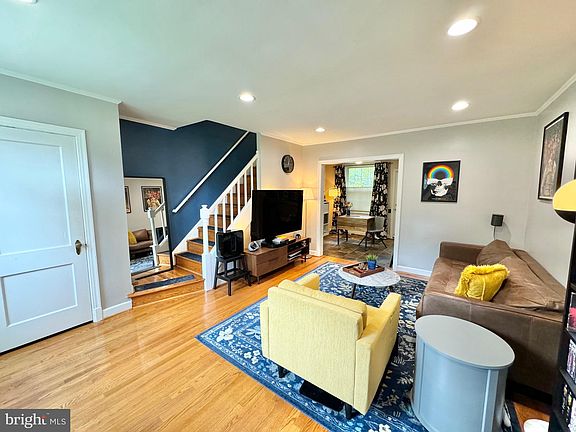4th image of 1201 S Barton St Unit 156