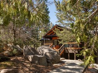 853 Golf Course Rd, Lake Arrowhead, CA 92352