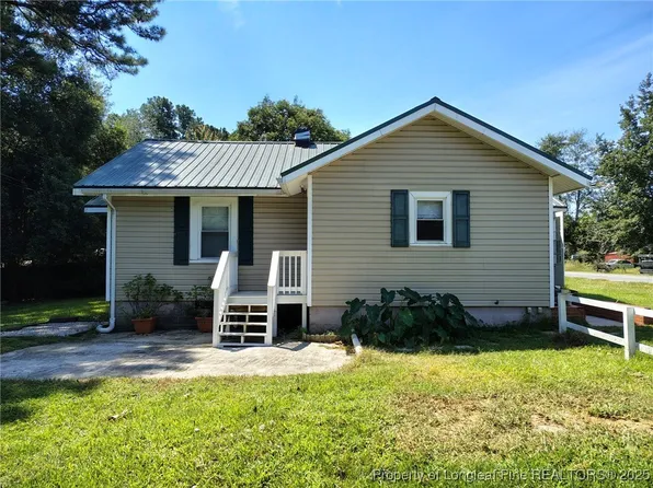 15481 Close St, Laurel Hill, NC 28351