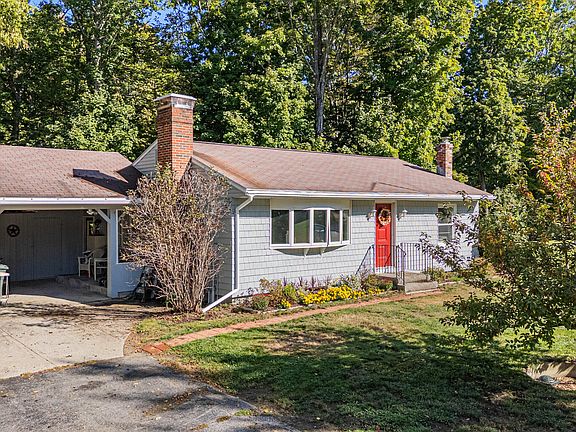 2nd image of 22 Willow Drive