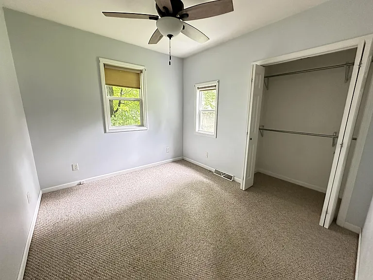124 Miller St — Photo 5
