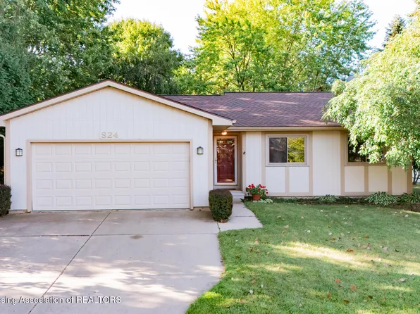824 Eaton Dr, Mason, MI 48854