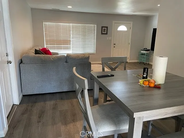 2 bed, 1025 sqft, $2,850 — Photo 3