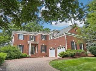 19825 Bethpage Ct, Ashburn, VA 20147