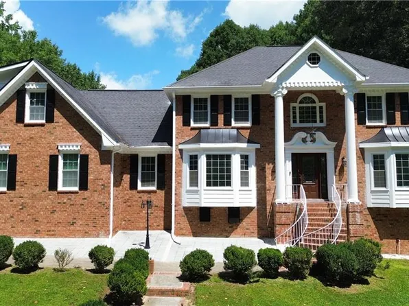 4232 Vineyard Trl, Snellville, GA 30039