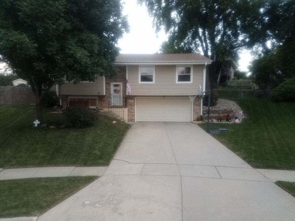 1st image of 5115 Deerwood Cir