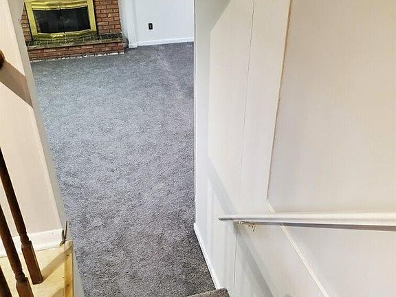 4th image of 1841 Fischer Dr