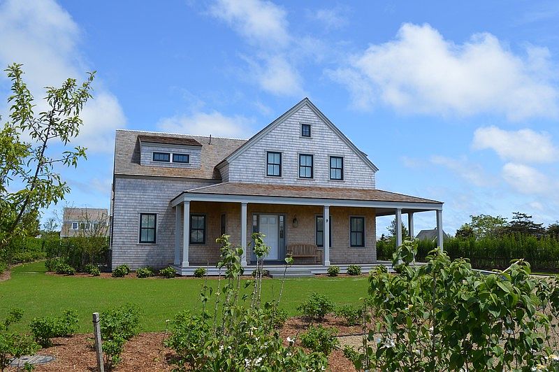 1st image of 9 Black Fish Ln