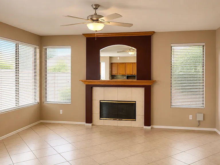 1729 W Canary Way — Photo 8