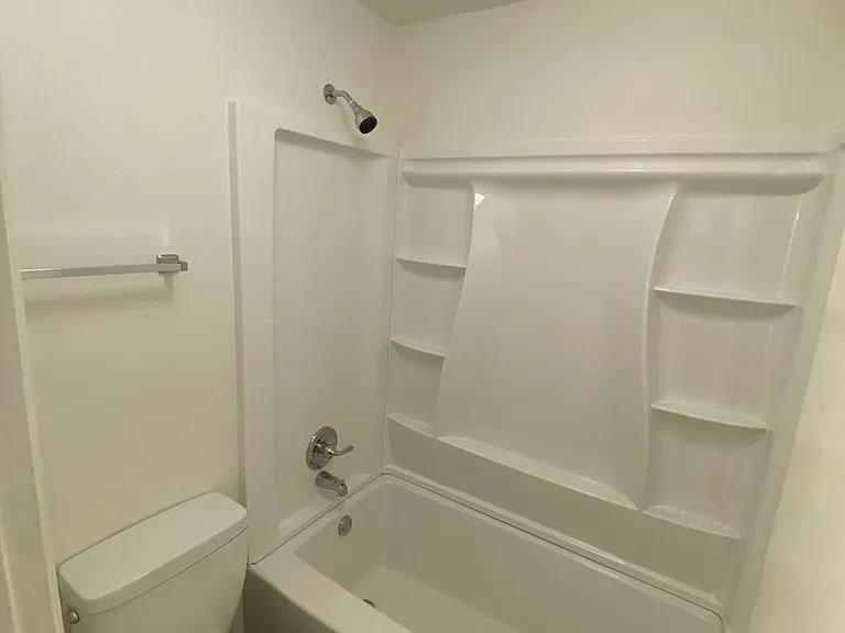 1215 E Lemon St #131 — Photo 30