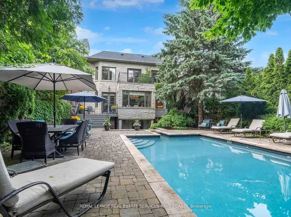 135 Buckingham Ave, Toronto, ON M4N 1R5