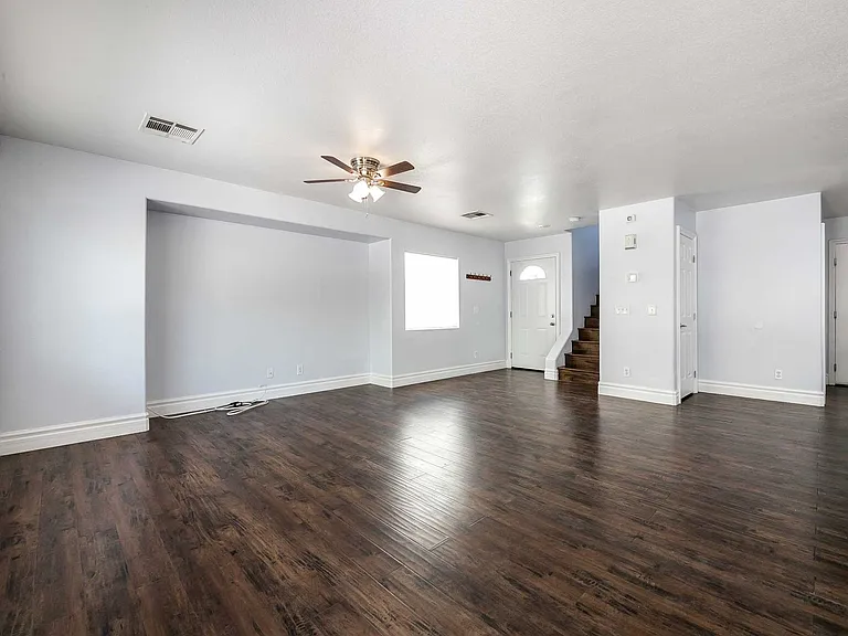 367 Dog Leg Dr — Photo 20