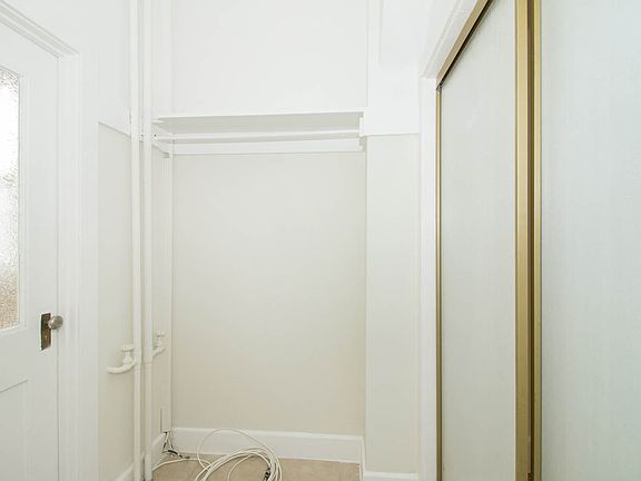 4th image of 124 Mason St APT 602