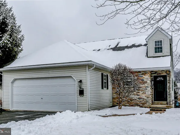 613 Misty Hill Ln, Dallastown, PA 17313