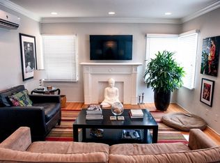 7860 Romaine St #TOP, Los Angeles, CA 90046