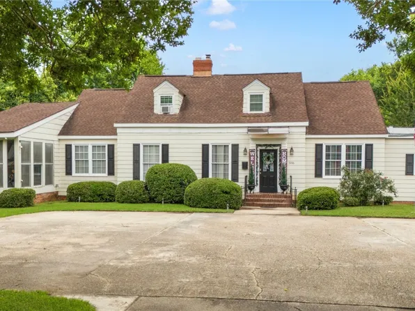 3206 S Perry St, Montgomery, AL 36105