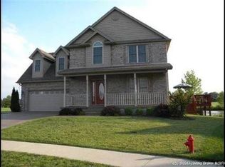 1410 Edgewater Ct, Scottsburg, IN 47170