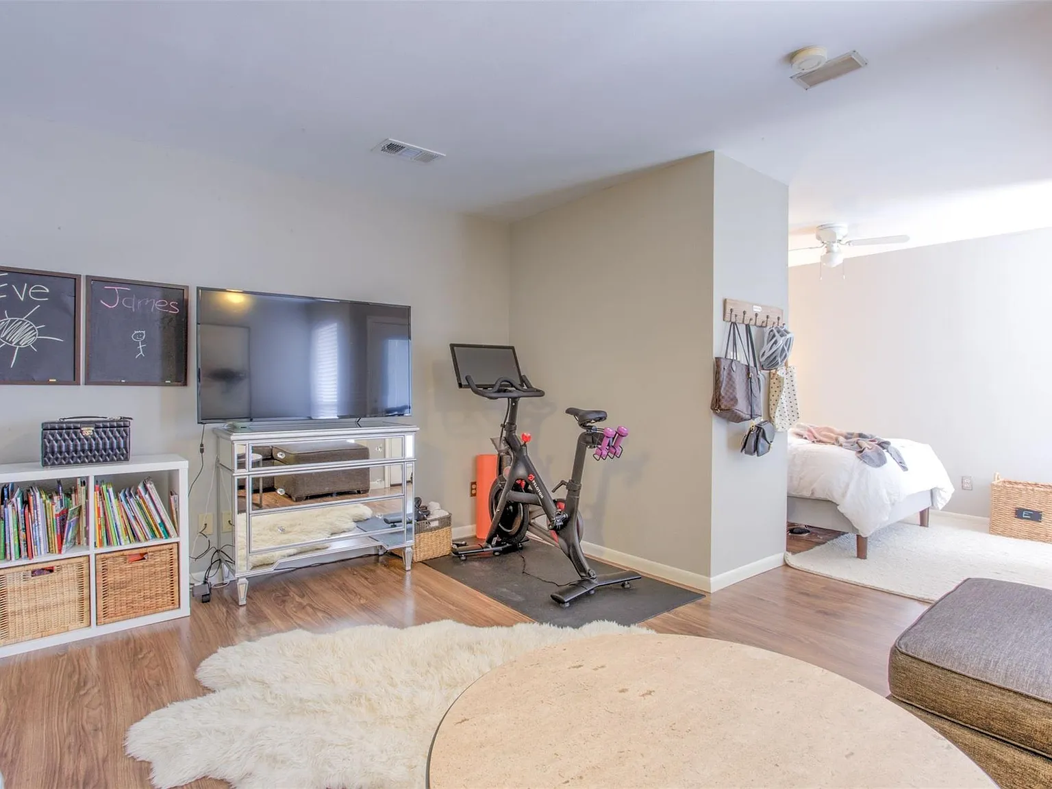 1 bed, 440 sqft, $1,100 — Photo 2
