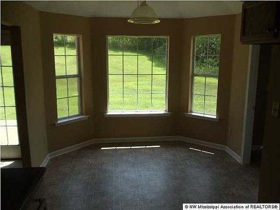 4th image of 10855 Lexington Dr