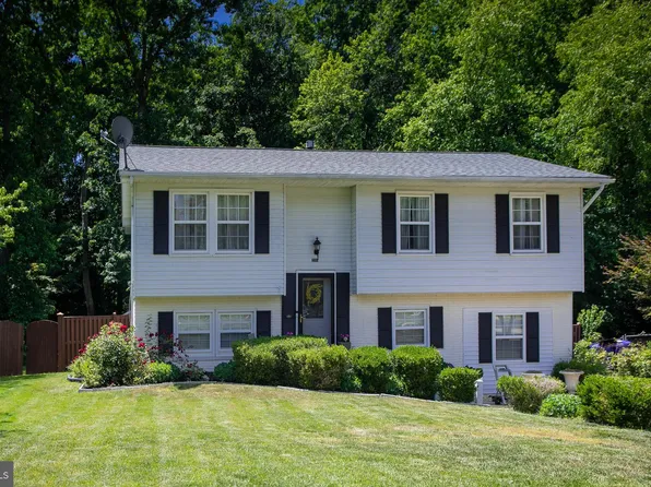 2337 Woodberry Dr, Bryans Road, MD 20616