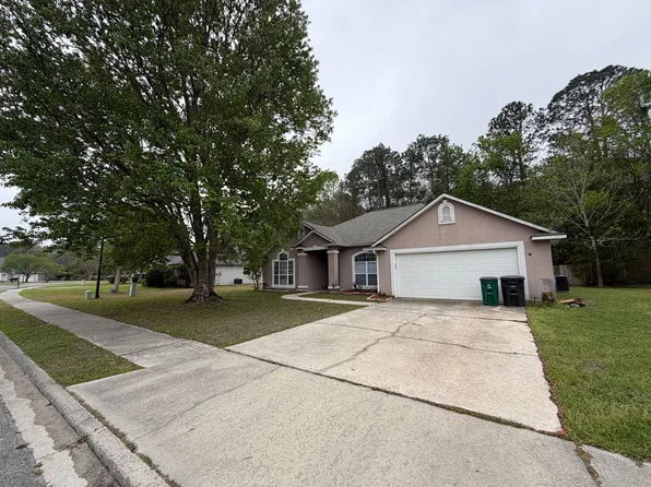 401 Wild Grape Dr, Saint Marys, GA 31558