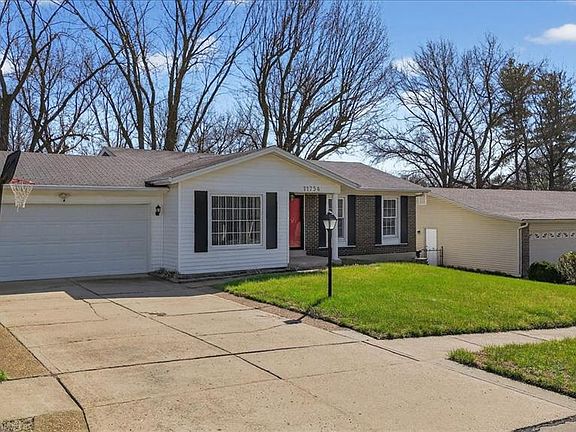 2nd image of 11754 El Somo Ct