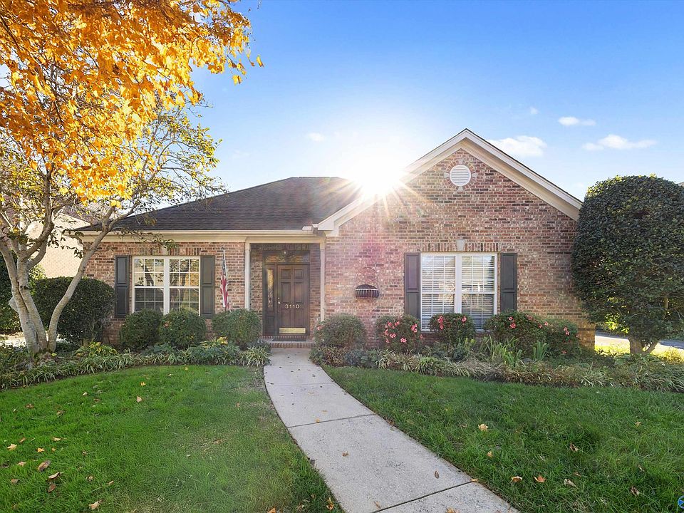 1st image of 3110 Shoreway Cir SE