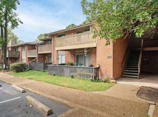 809 Creekside Dr APT 4, Memphis, TN 38117